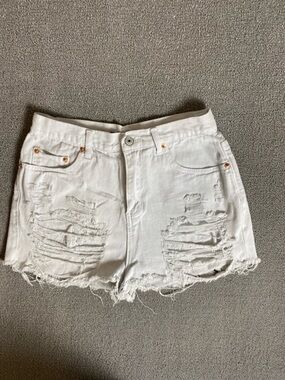 Signature 8 Women's Distressed White Denim Shorts- Festival Y2K Boho Summer